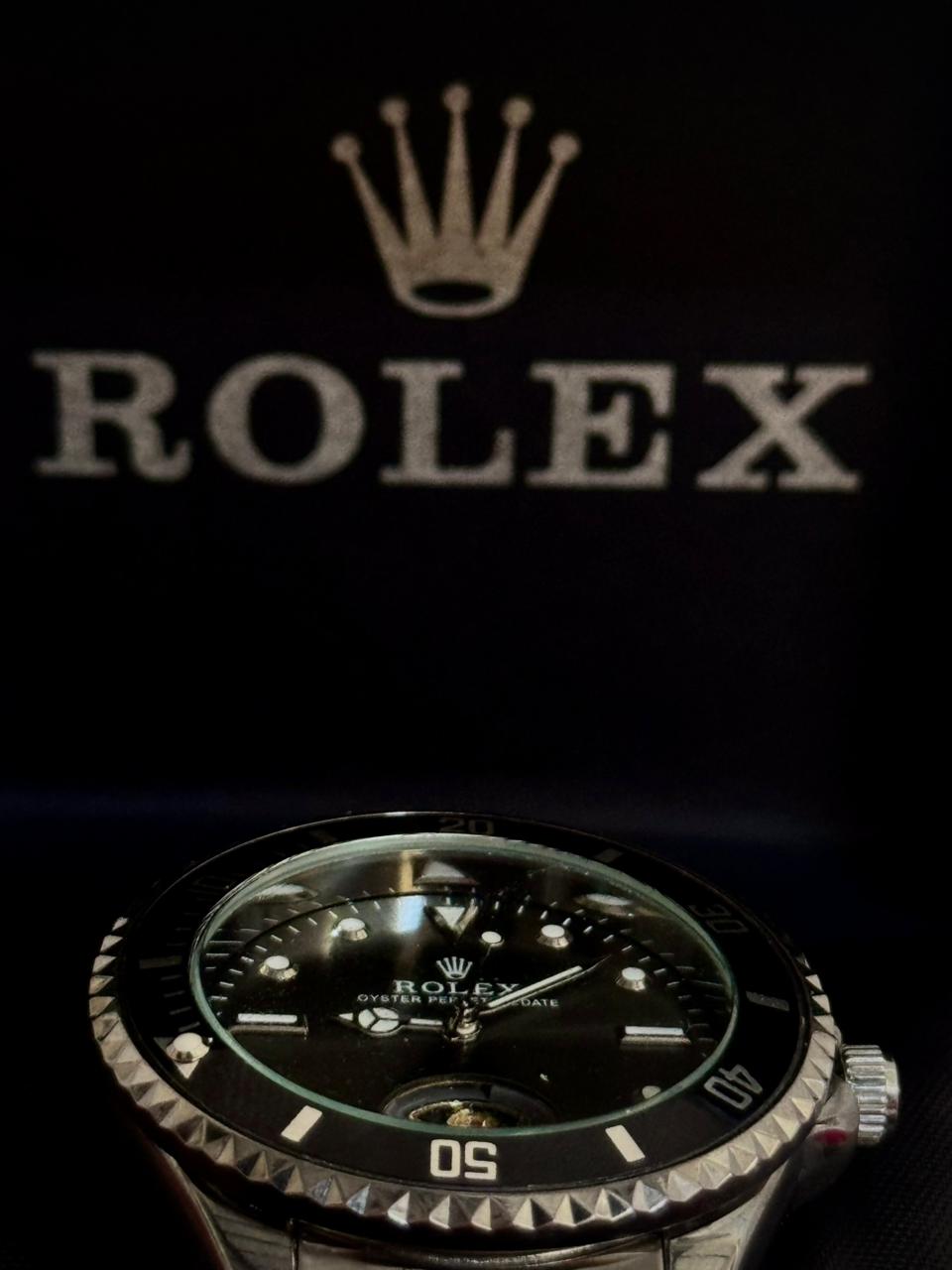 ROLEX Submariner Oyster, 41 mm, Oystersteel Irtaza Rasool Store