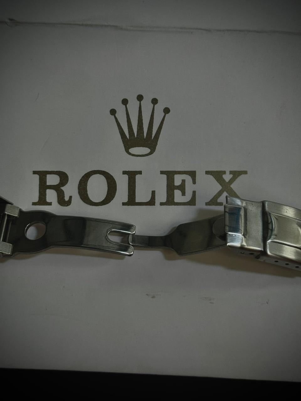 ROLEX Submariner Oyster, 41 mm, Oystersteel Irtaza Rasool Store