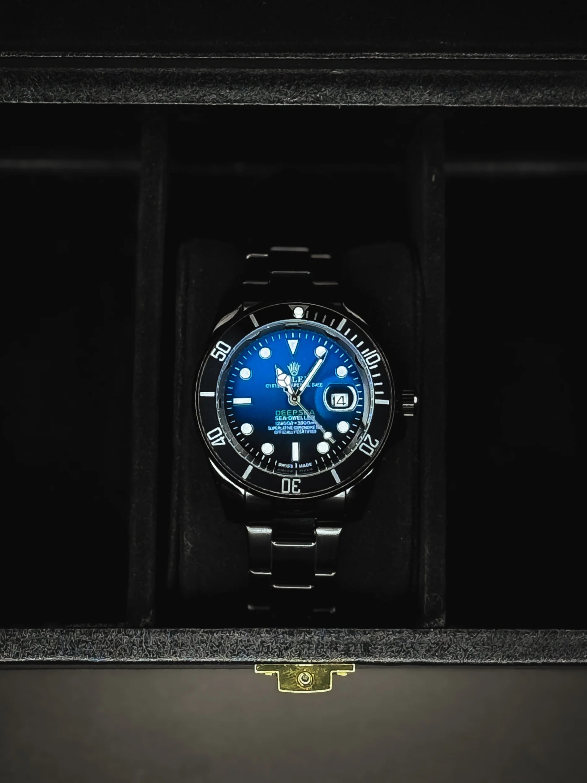 “Rollie Submariner Classic 🔥 | Viral Luxury Watch 2025 | The Ultimate Flex Piece” Irtaza Rasool Store